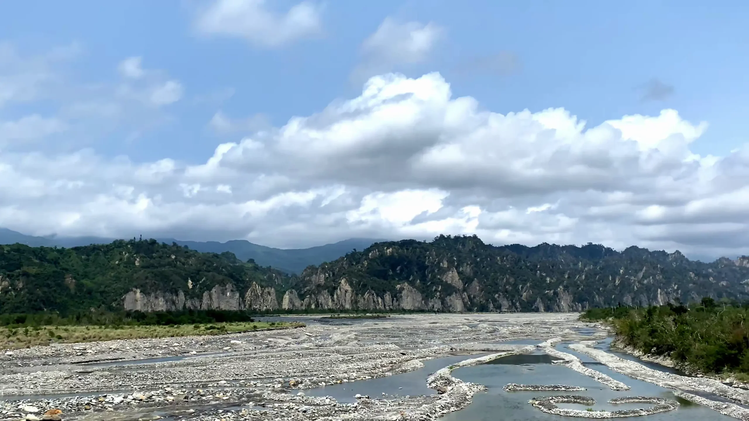 Taitung Road Trip in Taiwan bridge view