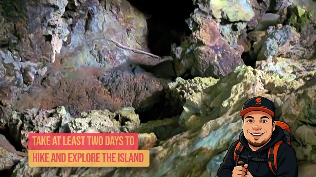 Travel Vlogger exploring Sea Cave (彎弓洞)  on Green Island in Taiwan